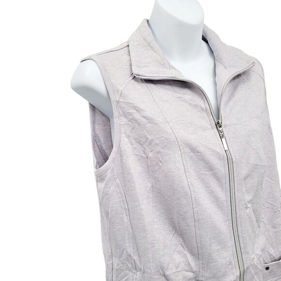 2/$20 Alia Light Grey Zip Up Vest TopSize: Small - Picture 8 of 9